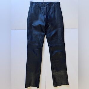 BCBGMaxAzria Black Genuine Leather Trousers in Size 0 in EUC